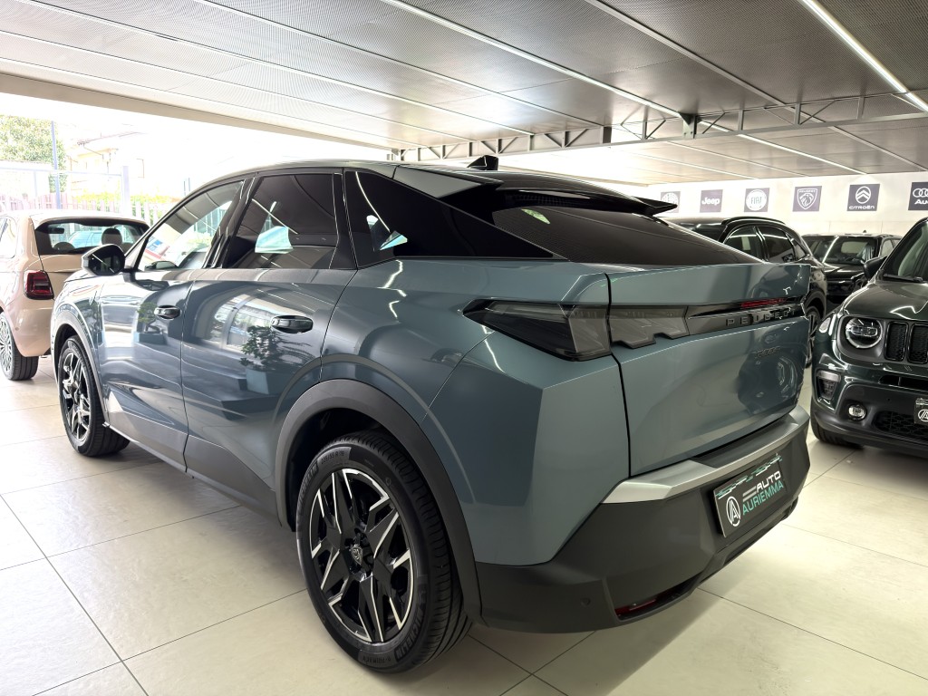 PEUGEOT 3008 1200 HYBRID 145 CV GT EDCS6